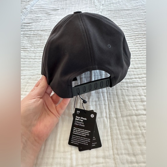 NWT Lululemon Days Shade Ball Cap - Picture 2 of 4
